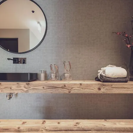 Parsenn Apartment *